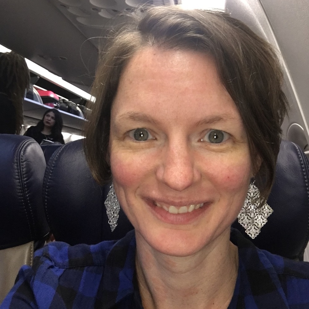 Meet your Posher, Julia